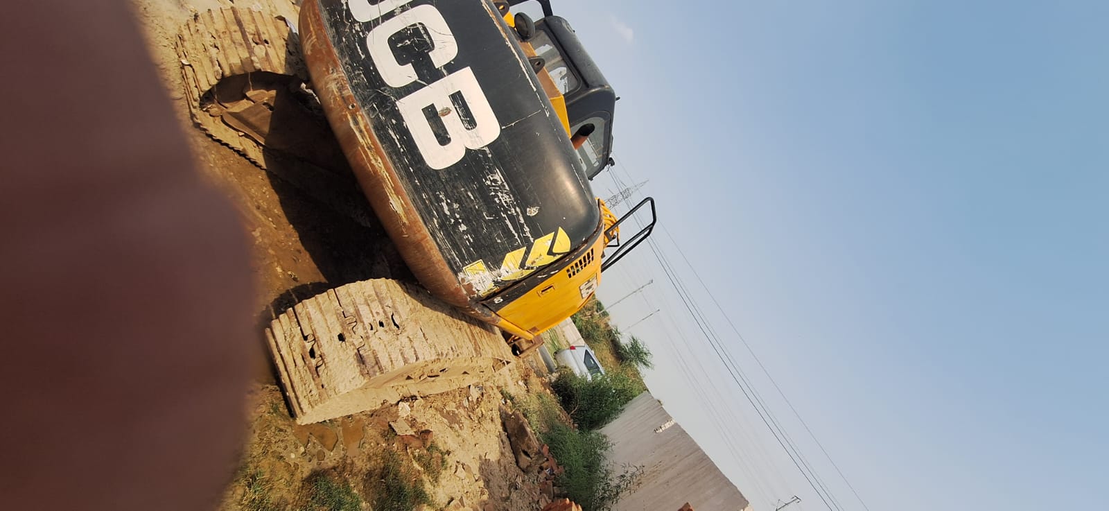 JCB JS130 Excavator (2022) photo 4